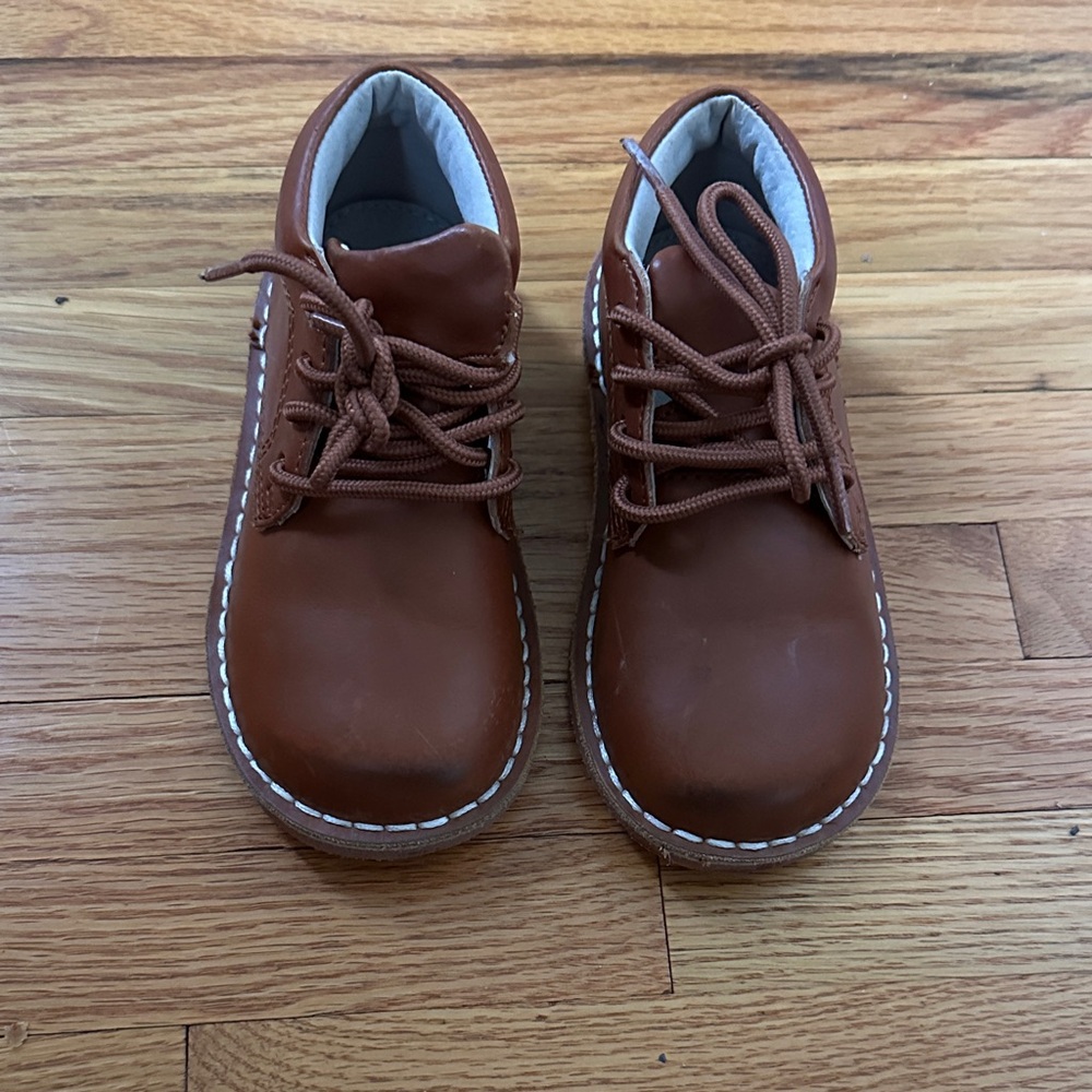 L’AMOUR Brown Leather Kids Shoes